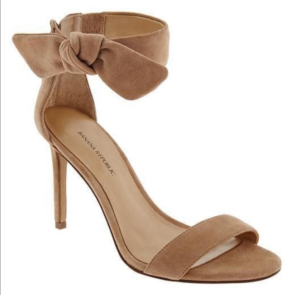 NIB Banana Republic Jasmine Heels